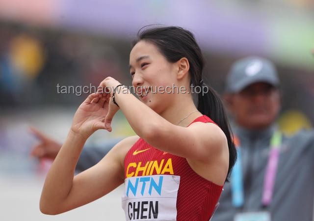 陈妤颉亚锦赛女子200米夺冠：新星闪耀，未来可期