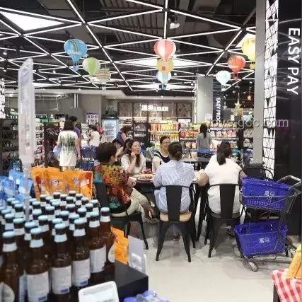 跨界重构：以设计思维引领未来创新，解锁未知潜能